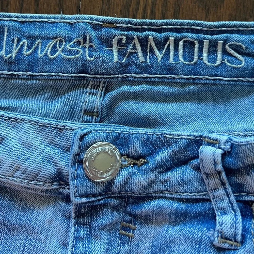 Almost Famous Distressed Blue Jean Shorts Juniors Size 5 Low rise 28x2 cutoff - Picture 2 of 10